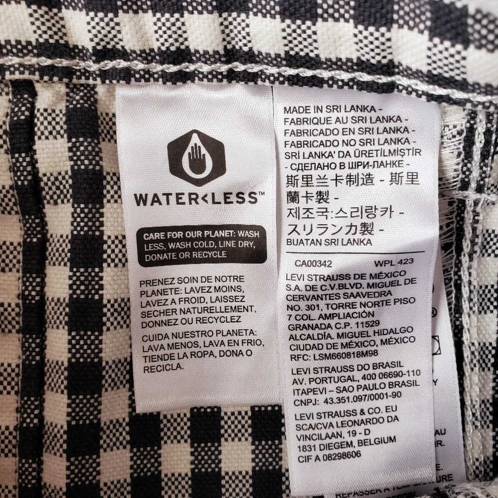 🆕️Levi's Plaid Checker Print Black Gray White Cotton A-Line Skirt SZ 25 - Picture 8 of 11